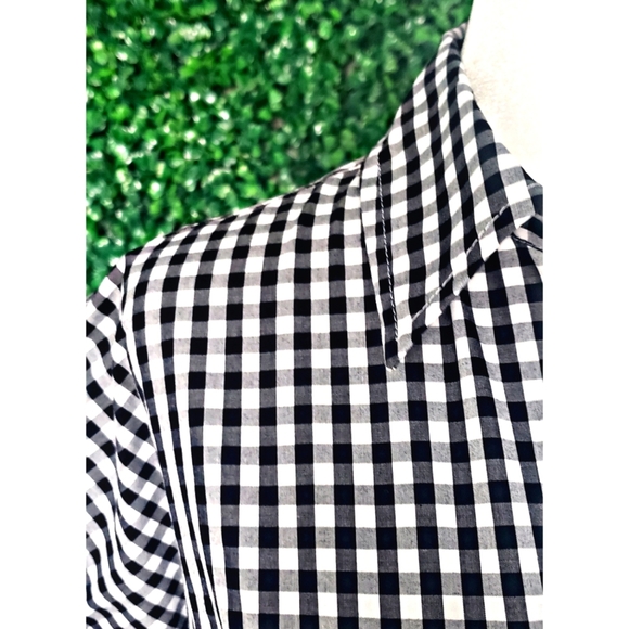 17. J. Crew Relaxed-fit short-sleeve cotton poplin shirtdress in gingham - Picture 2 of 6